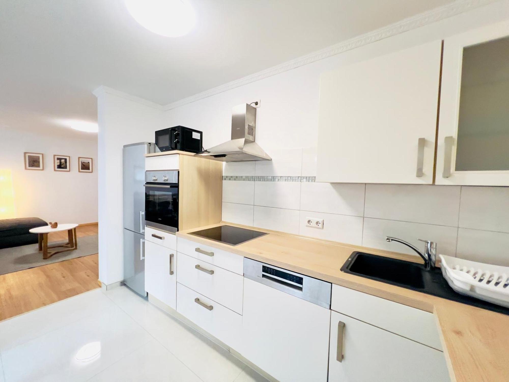 Modern Und Lichtdurchflutet - Ferienwohnung Mit Terrasse Fachbach Luaran gambar